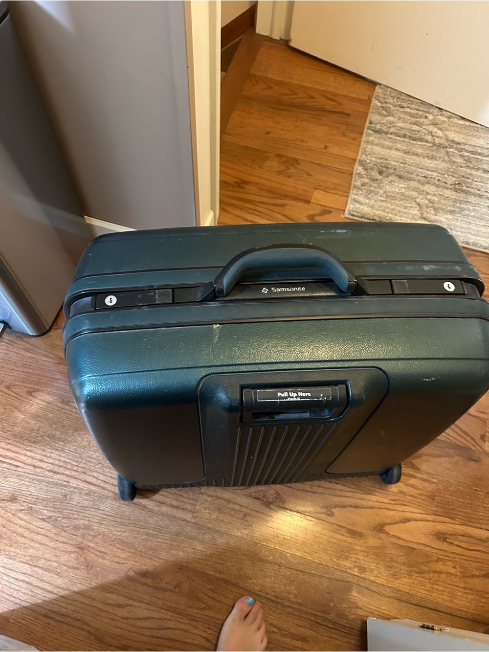 Vintage green hard case  samsonite suitcase